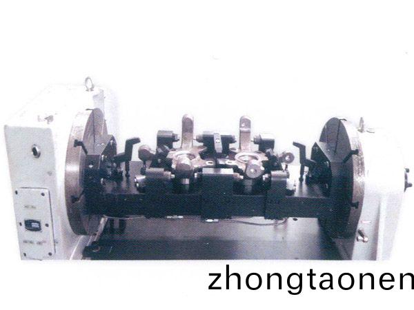 轉曏節四軸液壓裌(jia)具