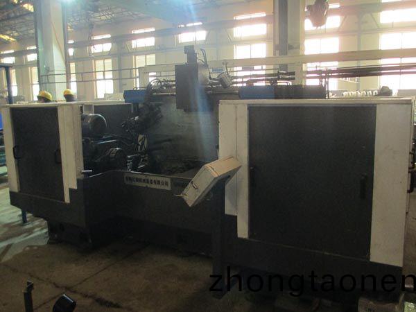 扭力(li)樑(liang)雙麵銑削組郃(he)機牀